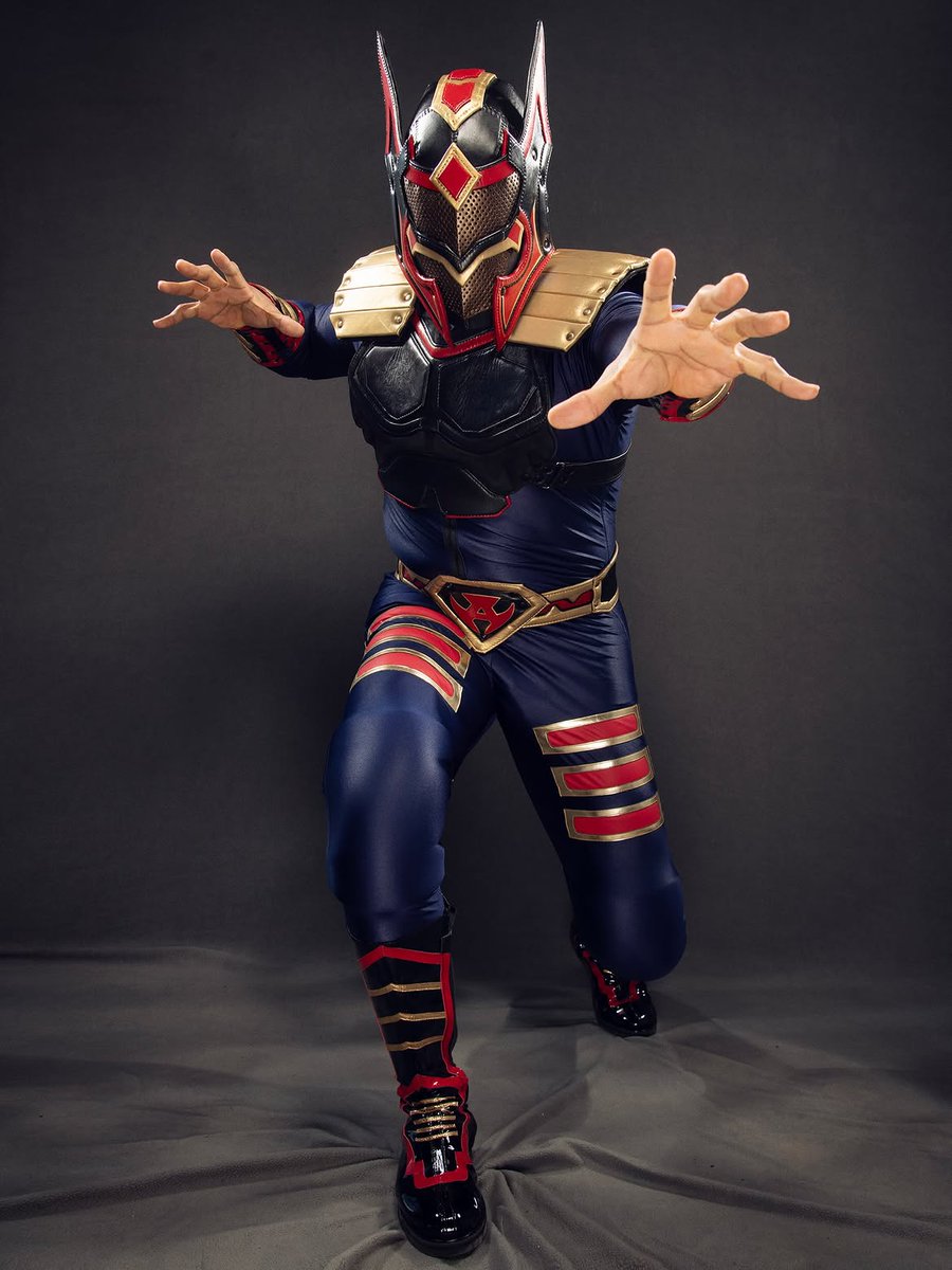 MengsMullet's tweet photo. El Fiscal's cool Judge Dredd gear https://t.co/HW54XE2RB7