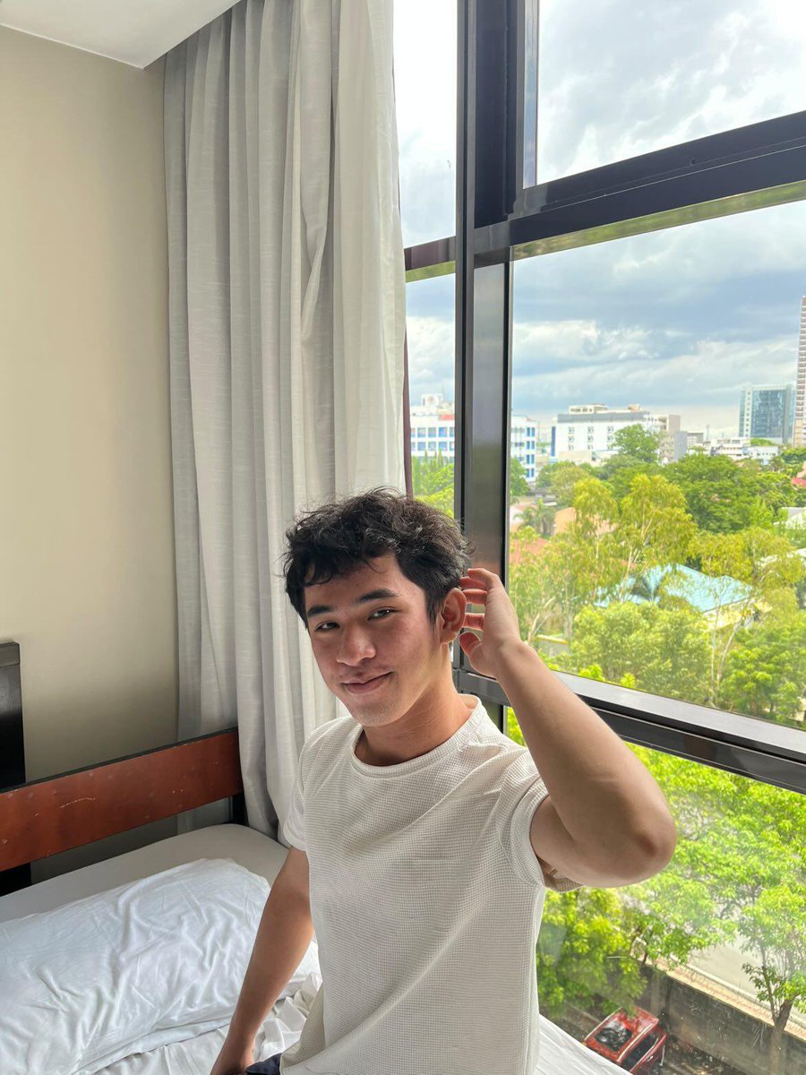 kennethnavarrox's tweet photo. 😚 https://t.co/KQJCRx5mwS