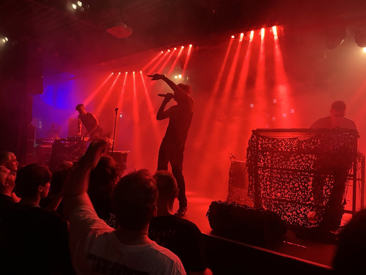 KMFDM_japan's tweet photo. #MünchenFreeEasy2026 #FRONTLINEASSEMBLY #ClockDVA #RHYSFULBER #waxtrax #industrial #BackstageKulturzentrum #kmfdm https://t.co/lyuK9ktDfi