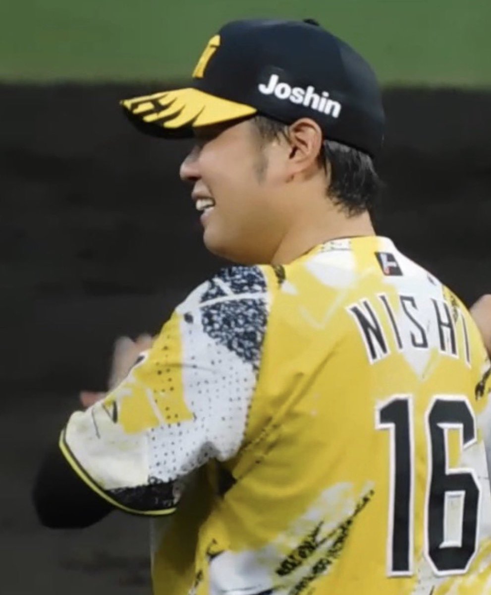 yassyo16's tweet photo. 西くん✩.*˚
笑顔いっぱい🌻

 #阪神タイガース
 #西勇輝
 #SGL https://t.co/kA15KK3lmz
