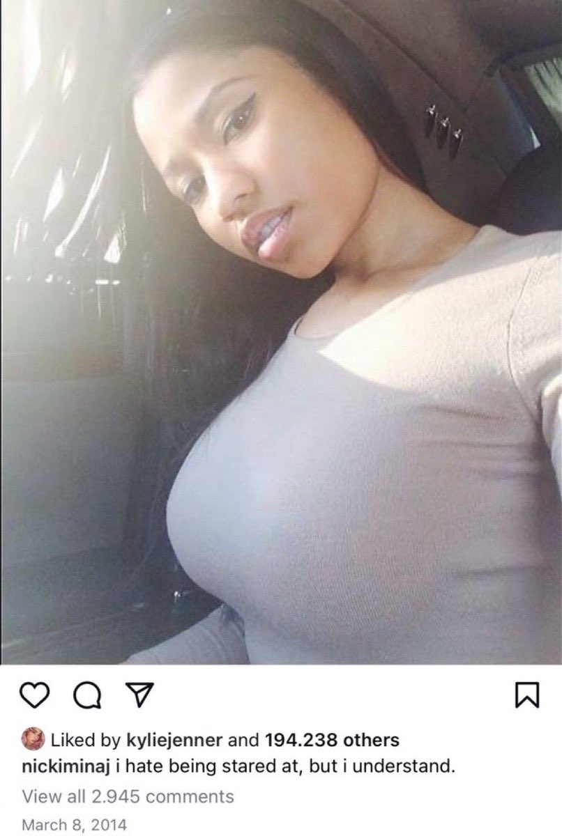lohanisgod's tweet photo. 17. nicki m*naj before we lost her.. https://t.co/NiCLxDab4i