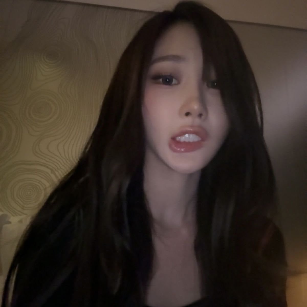 eddiariesofel's tweet photo. #edrtwt intro ^. .^

 ִֶָ. ..𓂃 ࣪ ִֶָ🪽་༘࿐   not new, relapsed 

⠀:¨ ·.· ¨:
⠀  `· .  she/her ﹒ ꜝ #moothunt 
⠀⠀✚ ₊⠀172 cm | .✦ ݁˖ | 22
       ૮₍'˶· . • ⑅ ₎ა looking for moots ♡ྀི ⋅ ˎˊ˗

ᰔ / ⟳ 4 moots >⩊< https://t.co/ibjdttYyhC