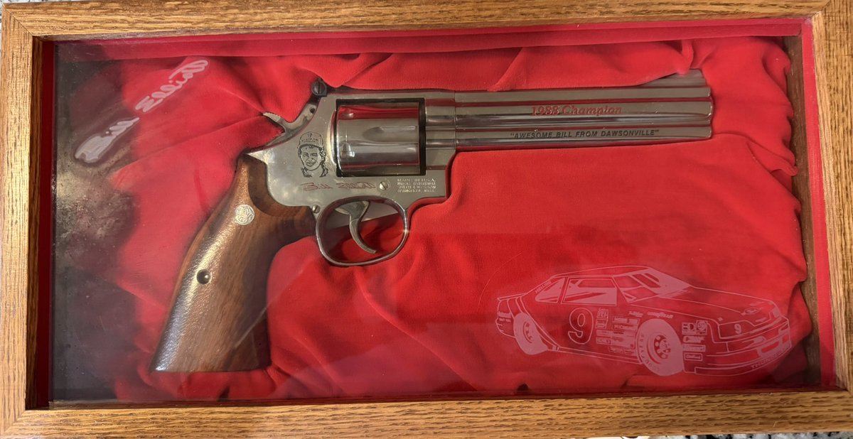 dsidgrant's tweet photo. @gas_biz @CollinJHumphrey I’ll take my Bill Elliot 1988 Championship .357 Magnum 🏁 https://t.co/exdddoTDKc