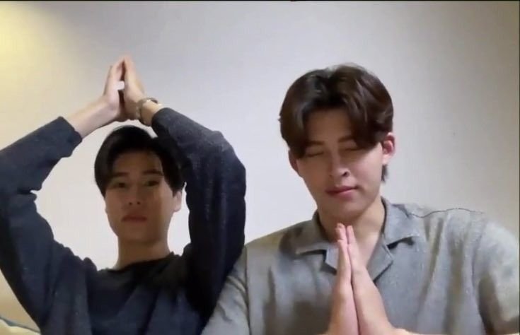 wrecorn's tweet photo. PLEASE PLEASE PLEASE 🙏 https://t.co/2q4F037iYH