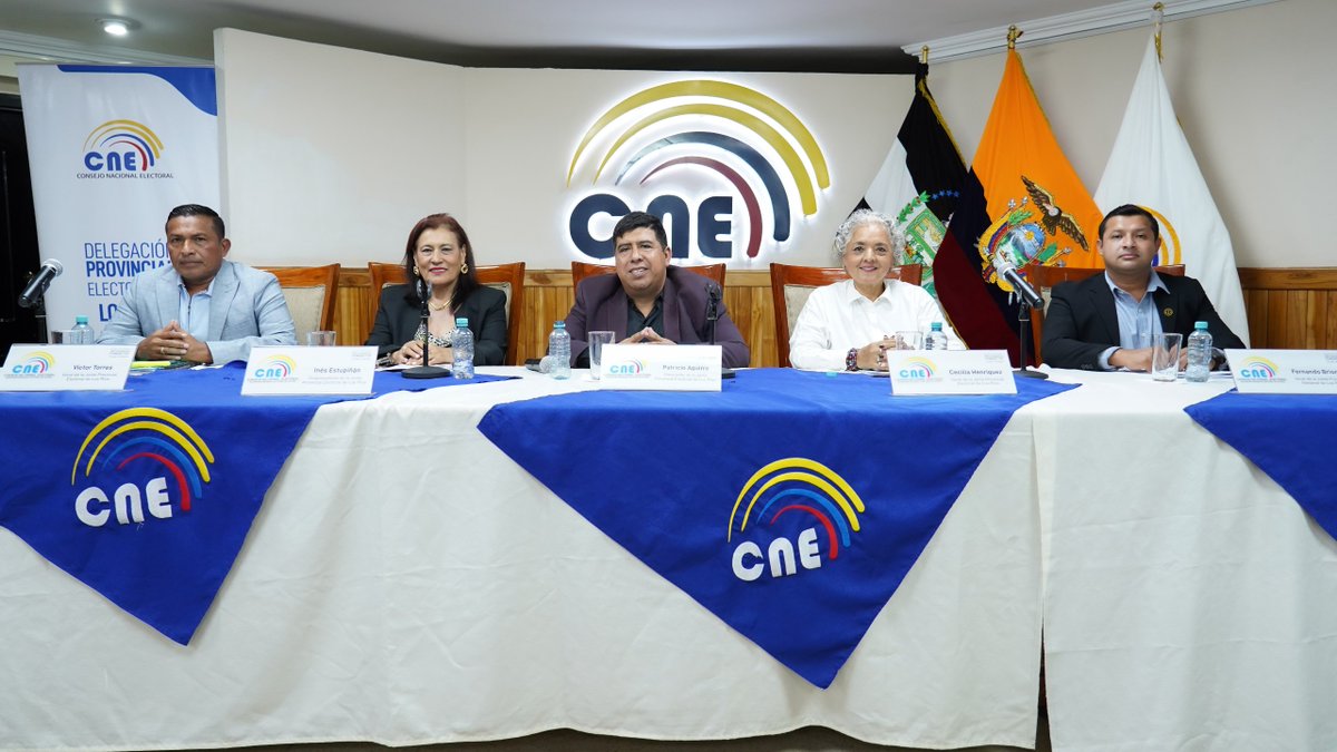 CNE_LosRios's tweet photo. 🗳️ La #JPE se instaló en sesión permanente para conocer y resolver la #InscripciónCandidaturasEc a prefecta/o, viceprefecta/o, alcaldías, concejalías y vocalías de juntas parroquiales rurales, en el marco de las #Elecciones2027Ec. 🇪🇨 https://t.co/DfMa2sridp