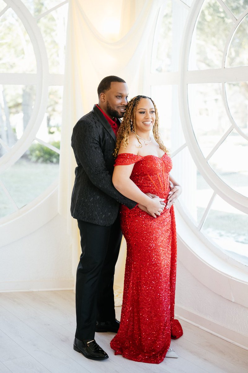 pixiewed's tweet photo. In every look shared and every word spoken, two hearts choose each other again. This is just the beginning of forever together.

#HoustonWeddings #AustinBride #SanAntonioLove #pixiewed https://t.co/VtrmIE3Lo5
