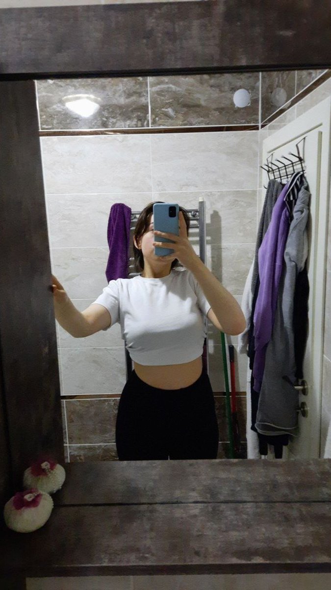 qwserapq's tweet photo. Sexting #finansalköle #binance  #kripto #sahibe #cuckold #köle https://t.co/A3As91XaT5