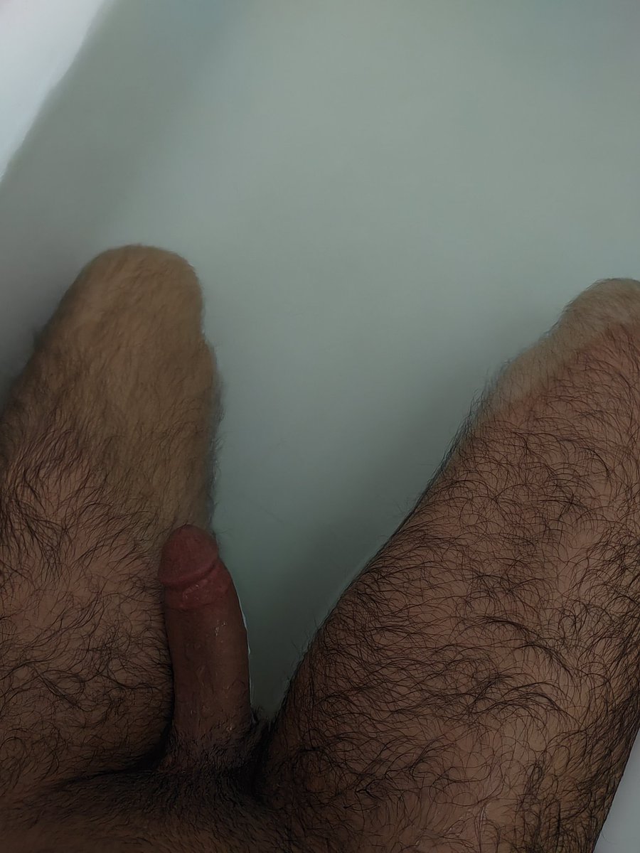andreasdoerian's tweet photo. hot water makes me horny https://t.co/OjlYYnCQKA
