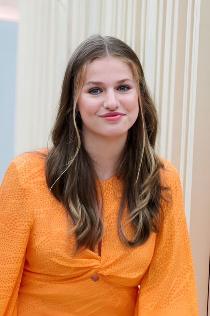 queenLeonoroff's tweet photo. Hi can we chat privately on zangi 👋 https://t.co/HjwvGXO8wv