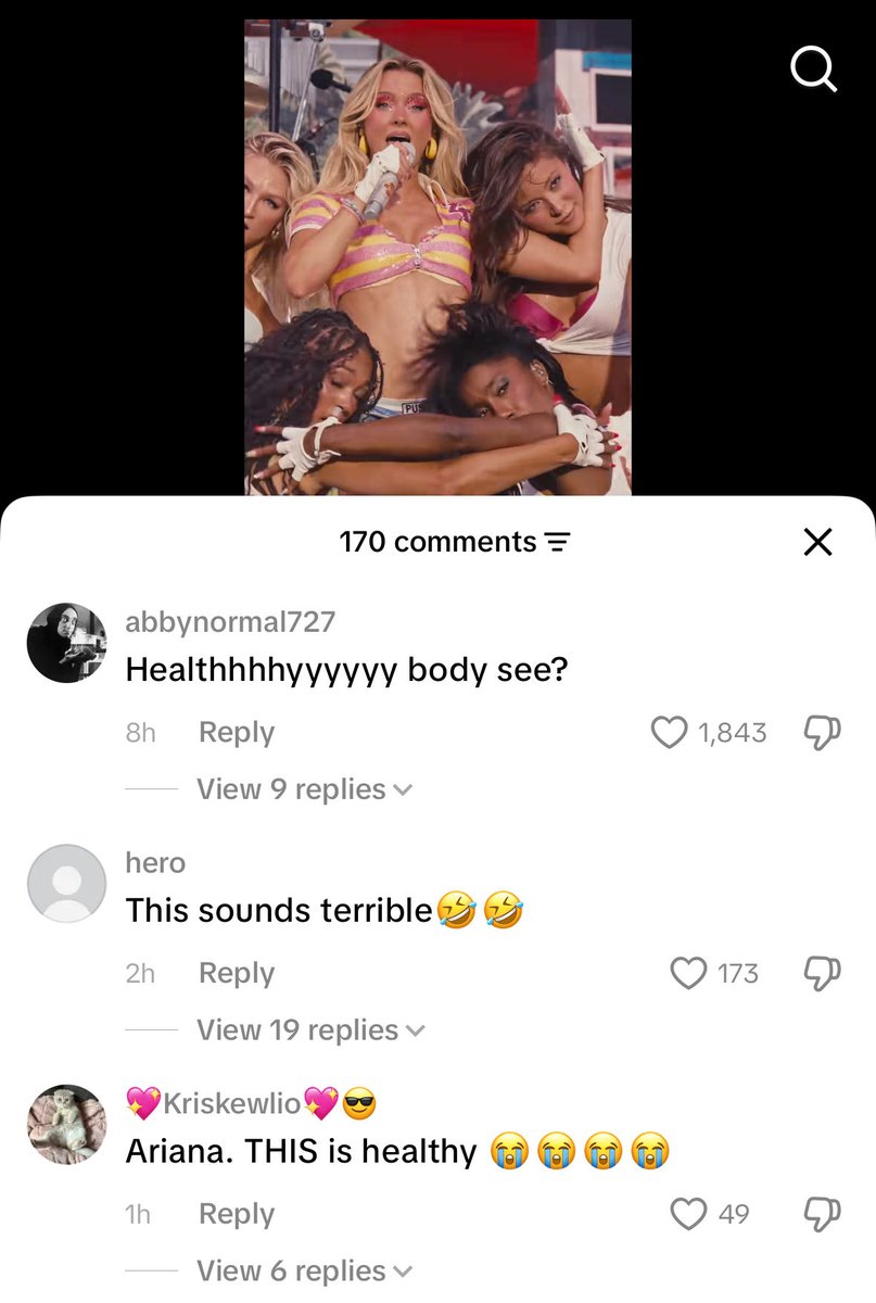 madformadss's tweet photo. and this video has nothing to do with ariana. im so done https://t.co/z20gVo3np8