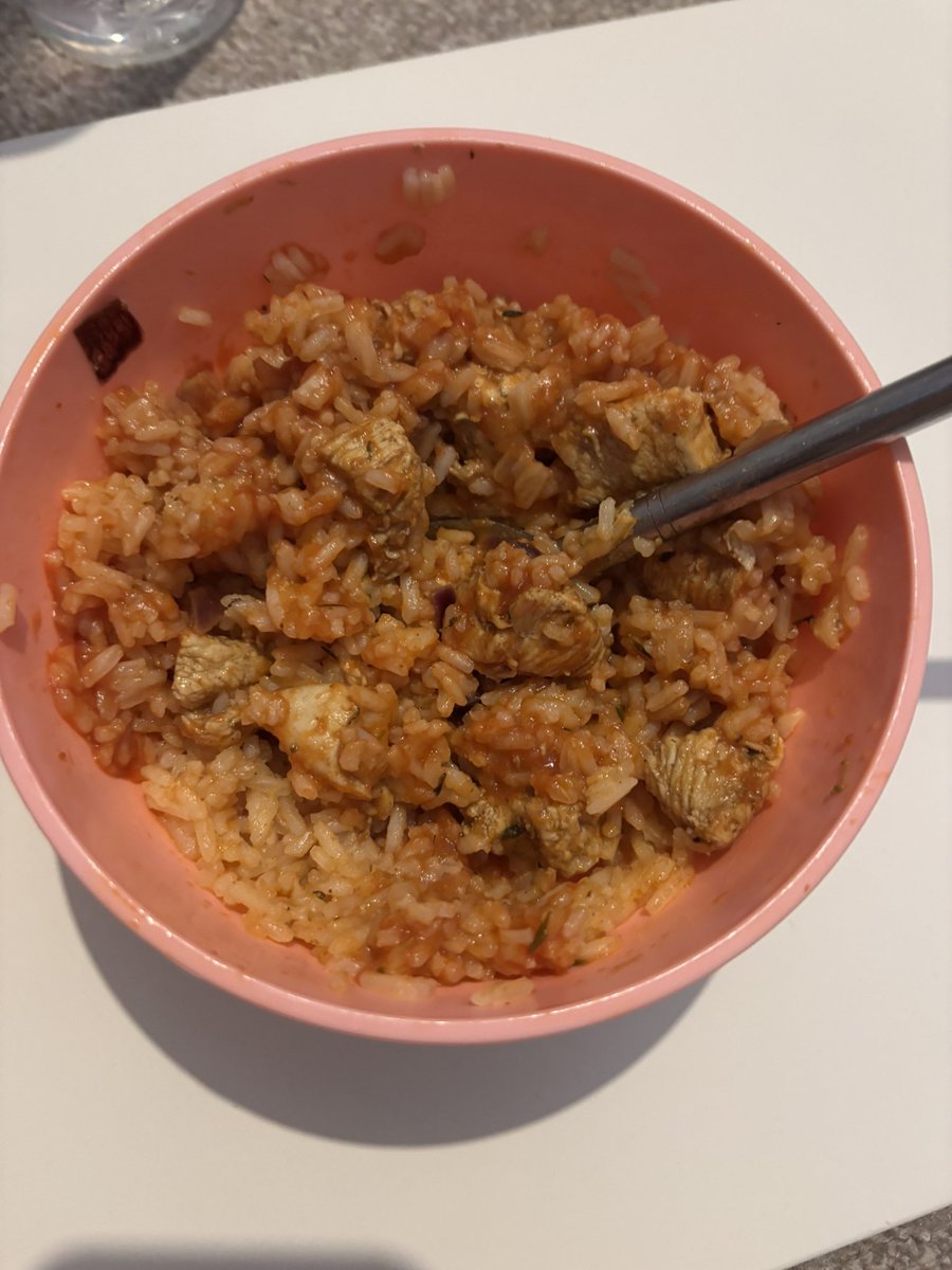 rykarexic's tweet photo. an hour in the kitchen and it doesn’t even taste good what’s the point https://t.co/ojtzO8SLVj