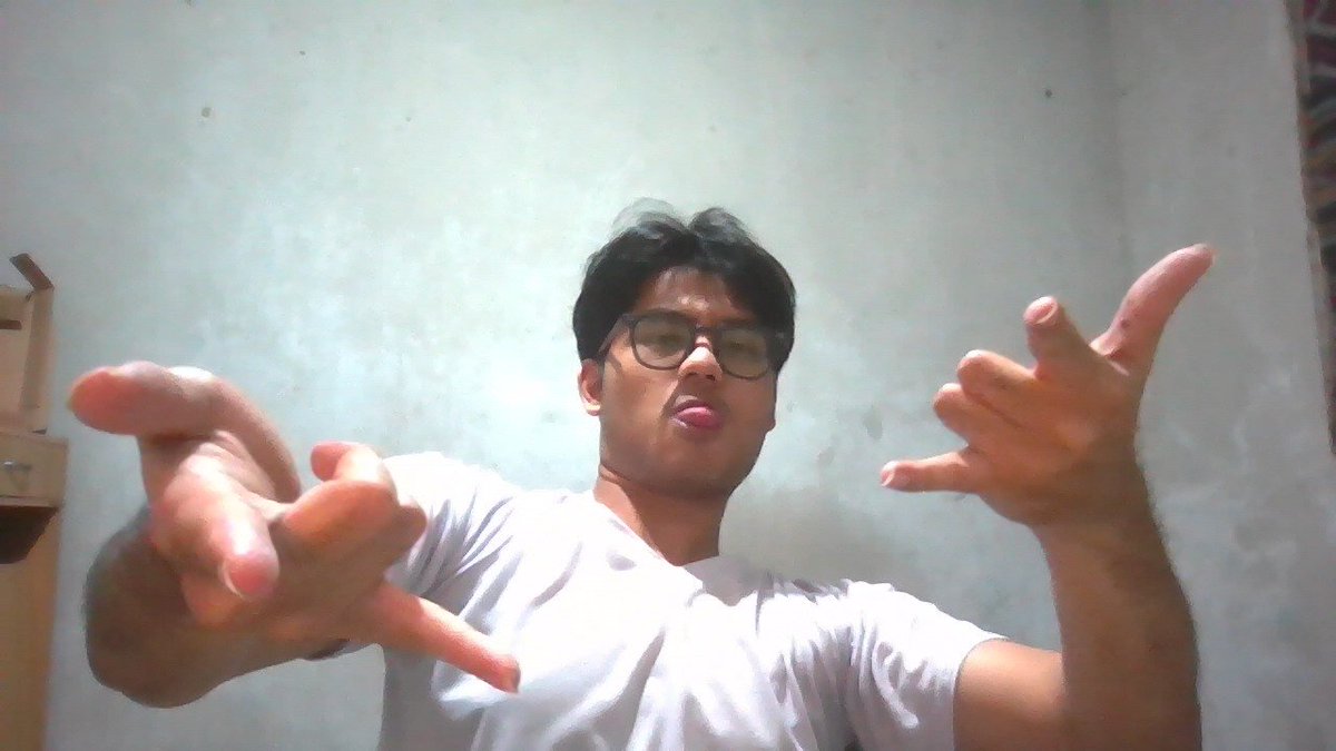 starzzean's tweet photo. mau yg kalem or tengil?? https://t.co/7VpPOG9Lj9