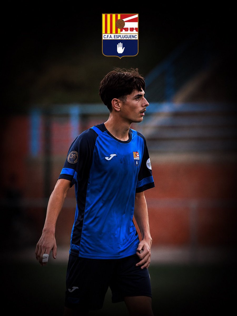 CFAEspluguenc's tweet photo. 𝗔𝗟𝗕𝗘𝗥𝗧 𝗠𝗔𝗥𝗧𝗜́𝗡𝗘𝗭 ✊🏻

Després d’una temporada al filial de Tercera Catalana, on ha disputat 24 partits i ha marcat 5 gols, Albert Martinez realitzarà la pretemporada amb el primer equip a la recerca d’un lloc a la plantilla. 

#SomEspluguenc | #Futbolcat | #2cat4 https://t.co/X4vIfkYQCp
