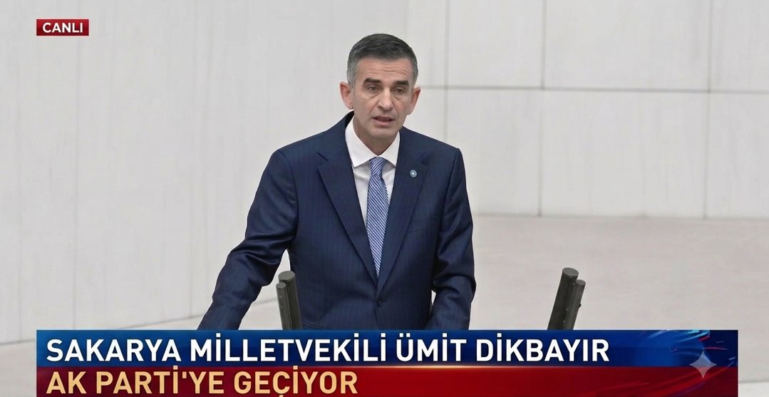 DemokratCagdas's tweet photo. İlk işin aponun serbest kalması için el kaldırman olsun
Utanmaz Adam! https://t.co/UjnpJEB12c