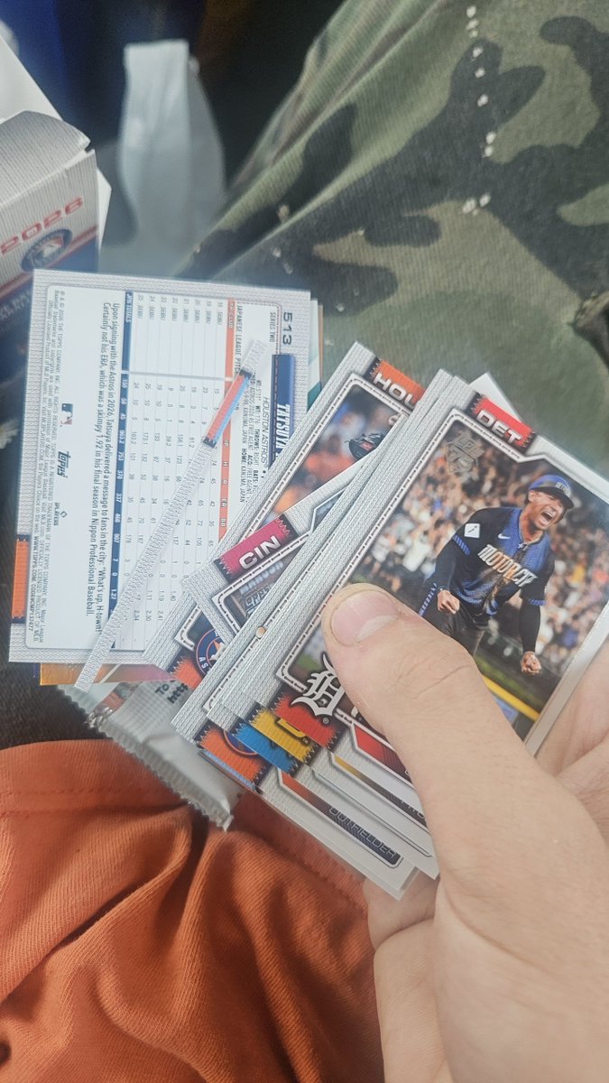 BrrKold's tweet photo. Opened a 2026 Topps Series 2 box and got this... Who took the rest of my card 😭⁉️ https://t.co/oIEYsqdDRc