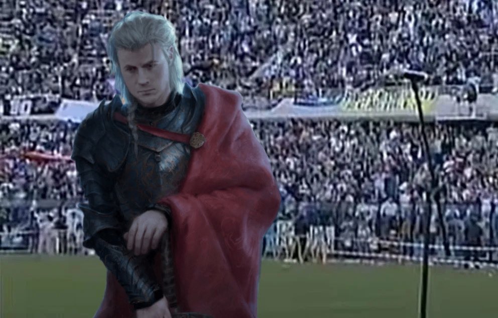 menelaion's tweet photo. “yo profeticé y pagué, pero… pero azor ahai no se mancha” https://t.co/6gTQA9VWK1