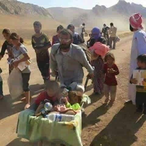 barzn1994's tweet photo. من رفضوا التخلي عن ديانتهم دفعوا حياتهم ثمنًا، ومن بقي منهم حمل الذاكرة جيلاً بعد جيل.
#الإبادة_الجماعية_الأيزيدية 
#YazidiGenocide https://t.co/sgt1WwTNW0