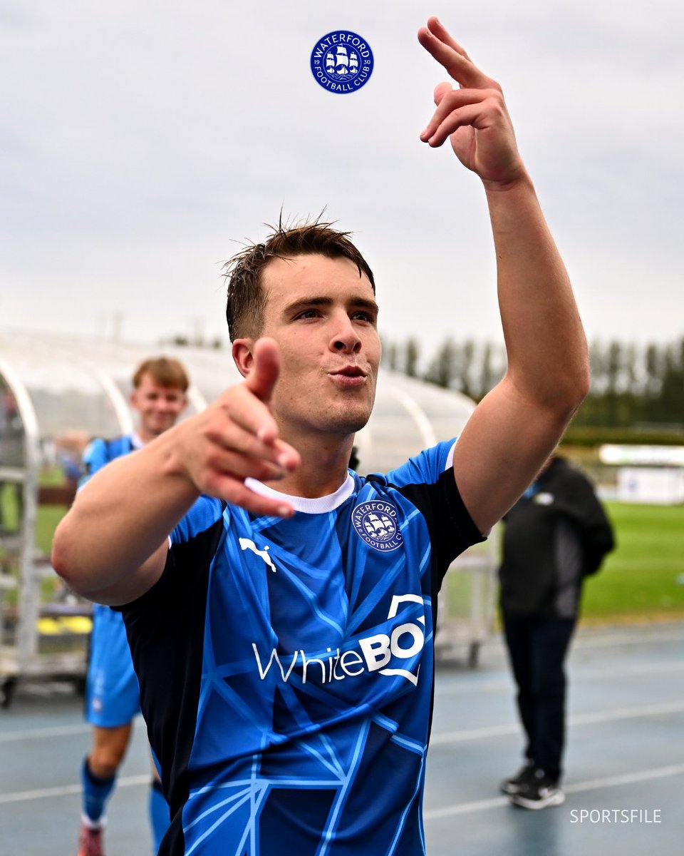WaterfordFCie's tweet photo. Bank Holiday's done the Waterford FC way 🤩

#WaterfordFC https://t.co/otmHajMZZJ