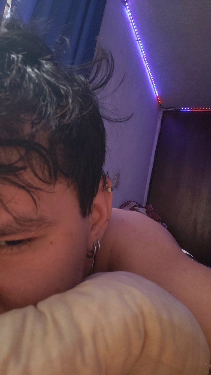 CollXtionBoy's tweet photo. un poco d todo https://t.co/43puZSKVwW