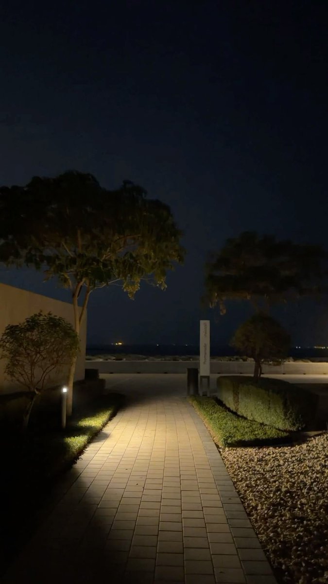 m300i300's tweet photo. سمينه او ام عيال وفاضيه تعالي سناب  احب الاوزان الثقيله 🔥🔥 ابي امهات جادات من الإمارات بس 🇦🇪🍑🍑

https://t.co/IIWNhHXL0Y https://t.co/SrOi8aEMz2