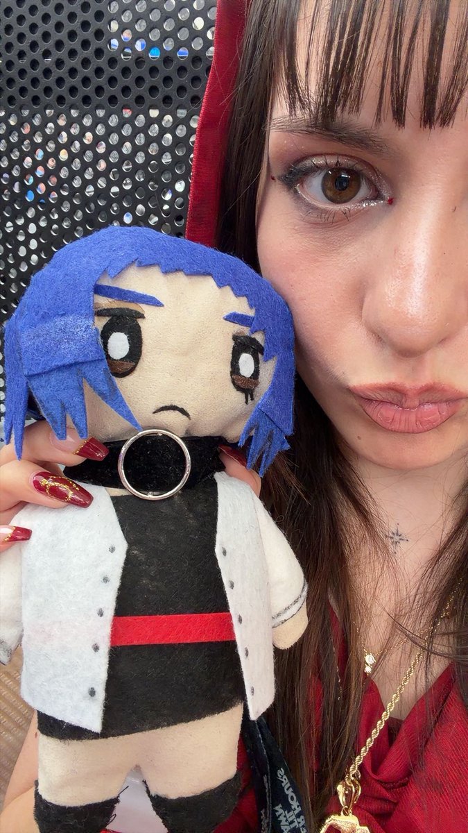 sanriobiscuit's tweet photo. I genuinely still can’t believe how viral my Takemi plush for The Weeknd went. Thanks to everyone for this, I’m so so grateful. 

Here’s a pic with me and Takemi. 
She didn’t turn out great at all but it’s okay lol. I’m better at sewing cosplays anyway! #theweeknd #takemi https://t.co/MCiYwTM5wa