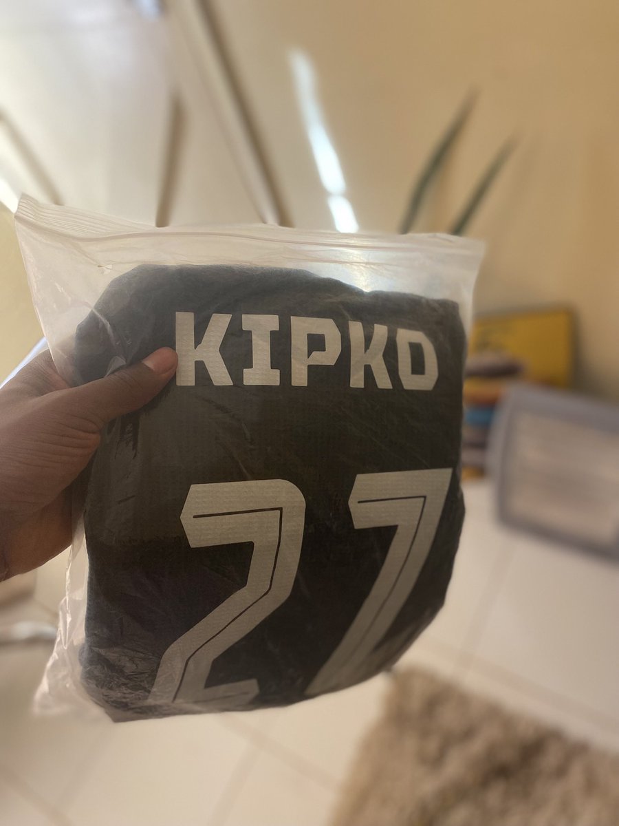 newkip45's tweet photo. https://t.co/lqGNECFPDh