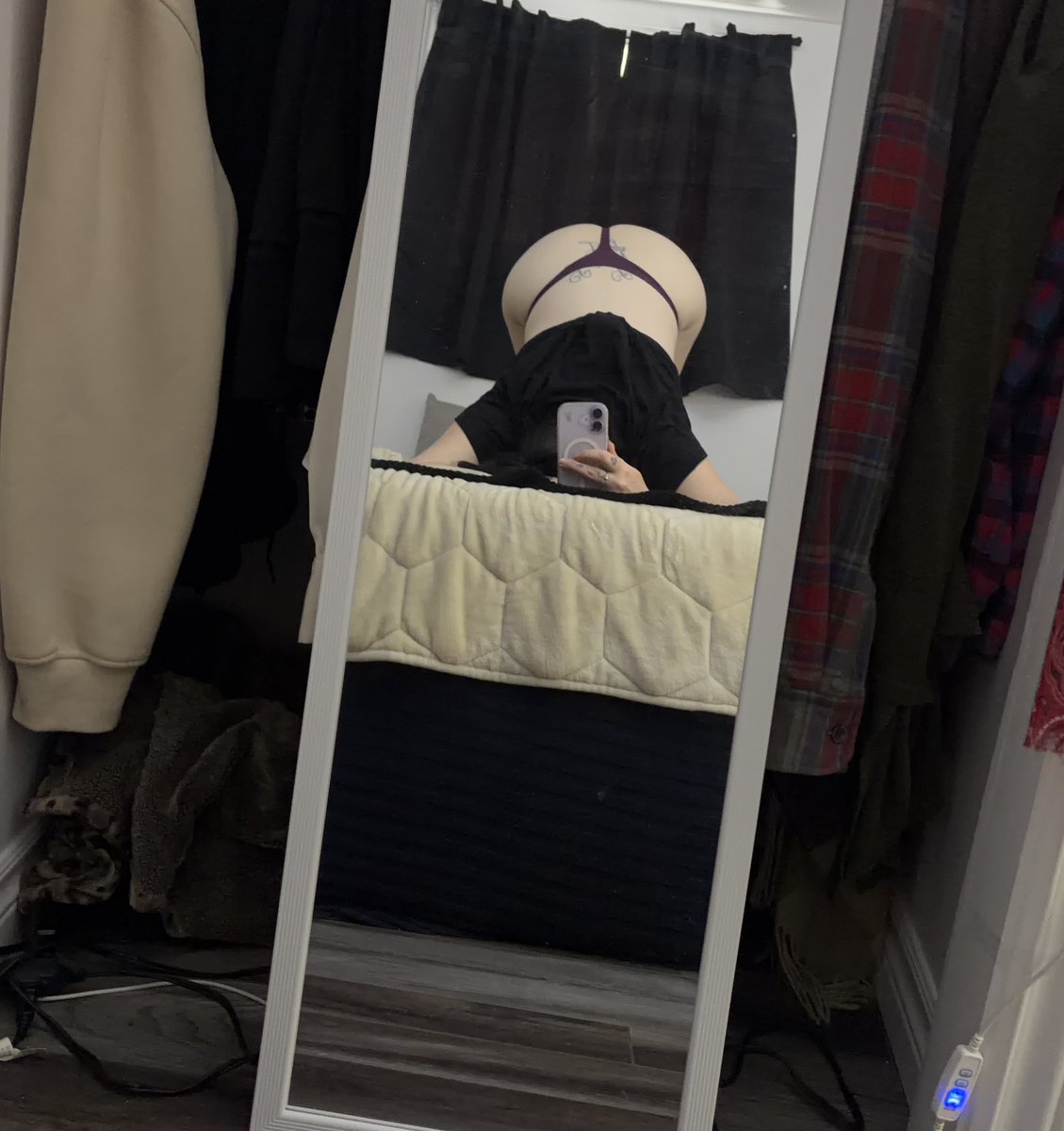 peacharellaa's tweet photo. Your hands around my waist
#nsfwtwt #nsfw #arch #tummy #boobs https://t.co/yiQYu3pKyv