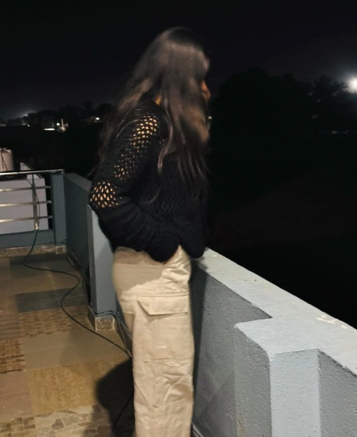 IMWUpdates's tweet photo. 🌌 The stars are shining, the world is quiet...
Time to rest, recharge, and prepare for a brand-new day.
Good night &amp; sweet dreams. 🌙💫 https://t.co/8lrR0mbDdp
