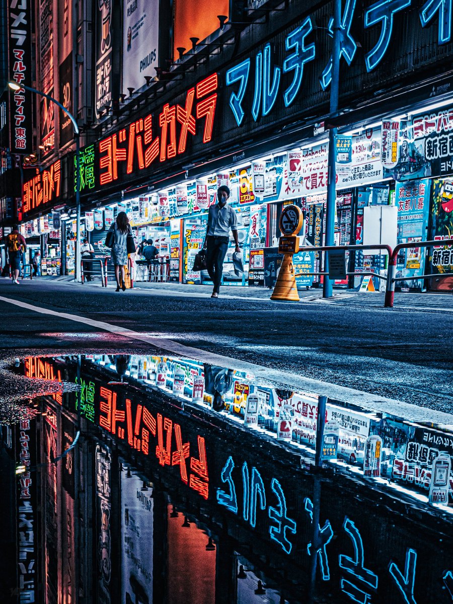 YOH_ZERO's tweet photo. TOKYO：Shinjuku Cyberpunk Neon Street https://t.co/gCgFQDsGOD