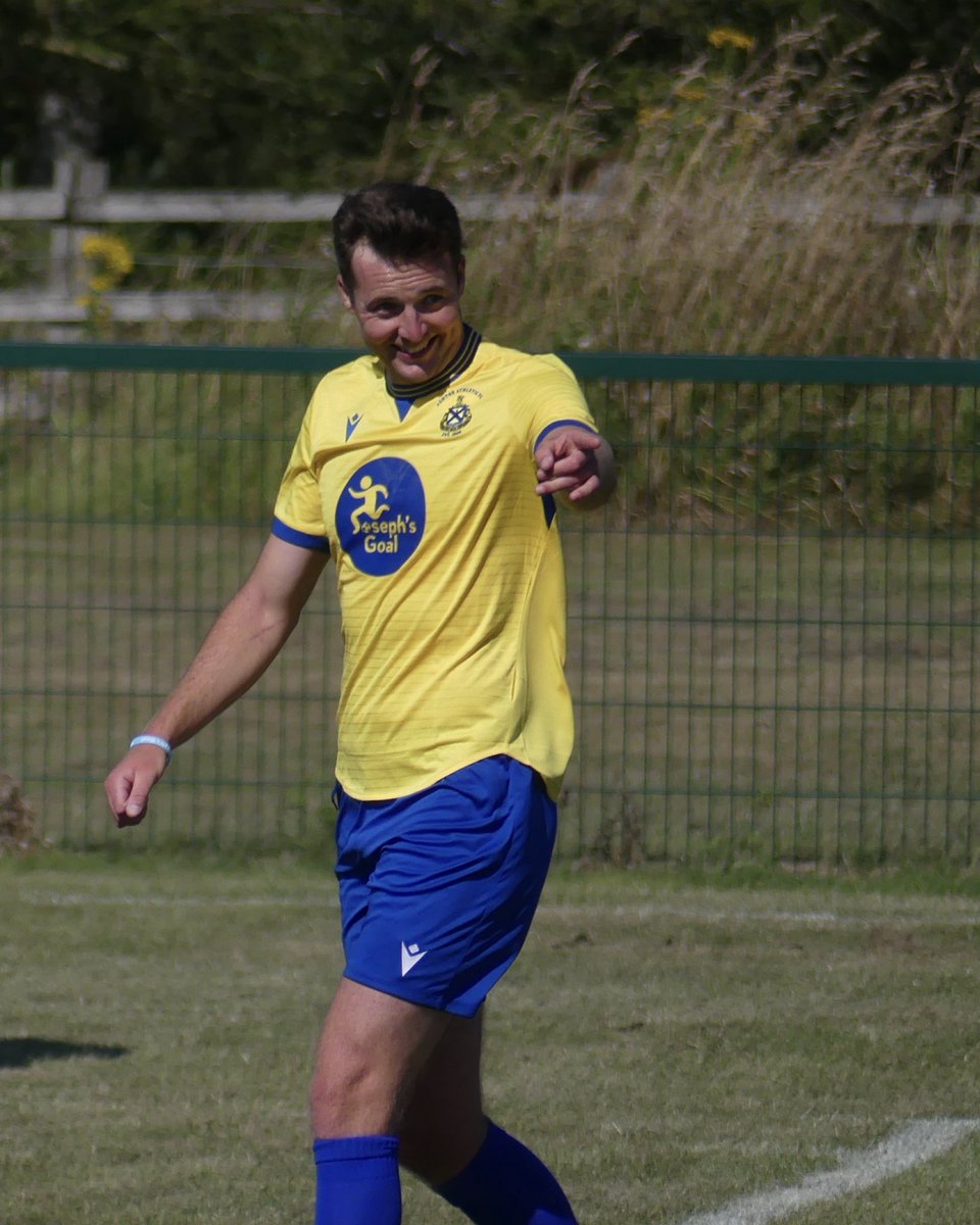 AshtonAthletic's tweet photo. Our new 2026/27 kit making its debut yesterday 📸 @JosephsGoal 

We also loved having Joseph and his family with us to see the new kit worn for the first time. 👕💛💙 https://t.co/QrB98dOvty