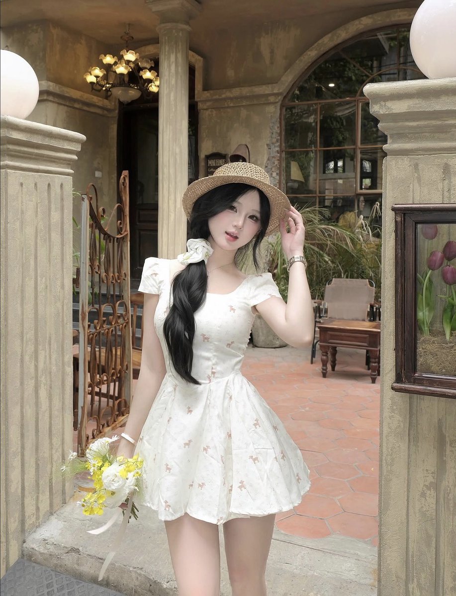 MitTiu3gur's tweet photo. iu hong nè https://t.co/eI9fUncnif