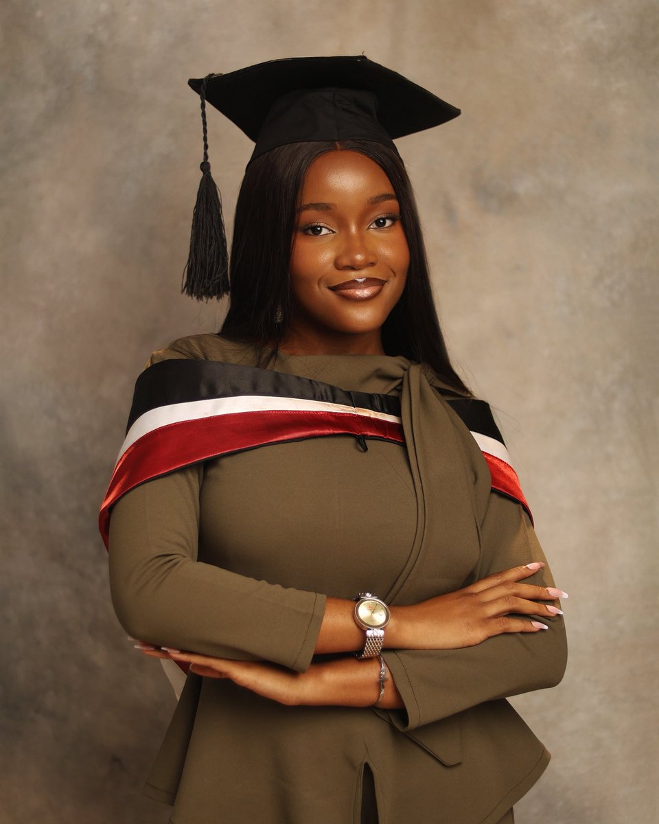 nehibehi's tweet photo. A week ago, 4.87/5.0🎓✨

Best Graduating Student, BSc. Computer Science (Information Systems)

Thank you God! 🥹 https://t.co/OLIUu4RTTU