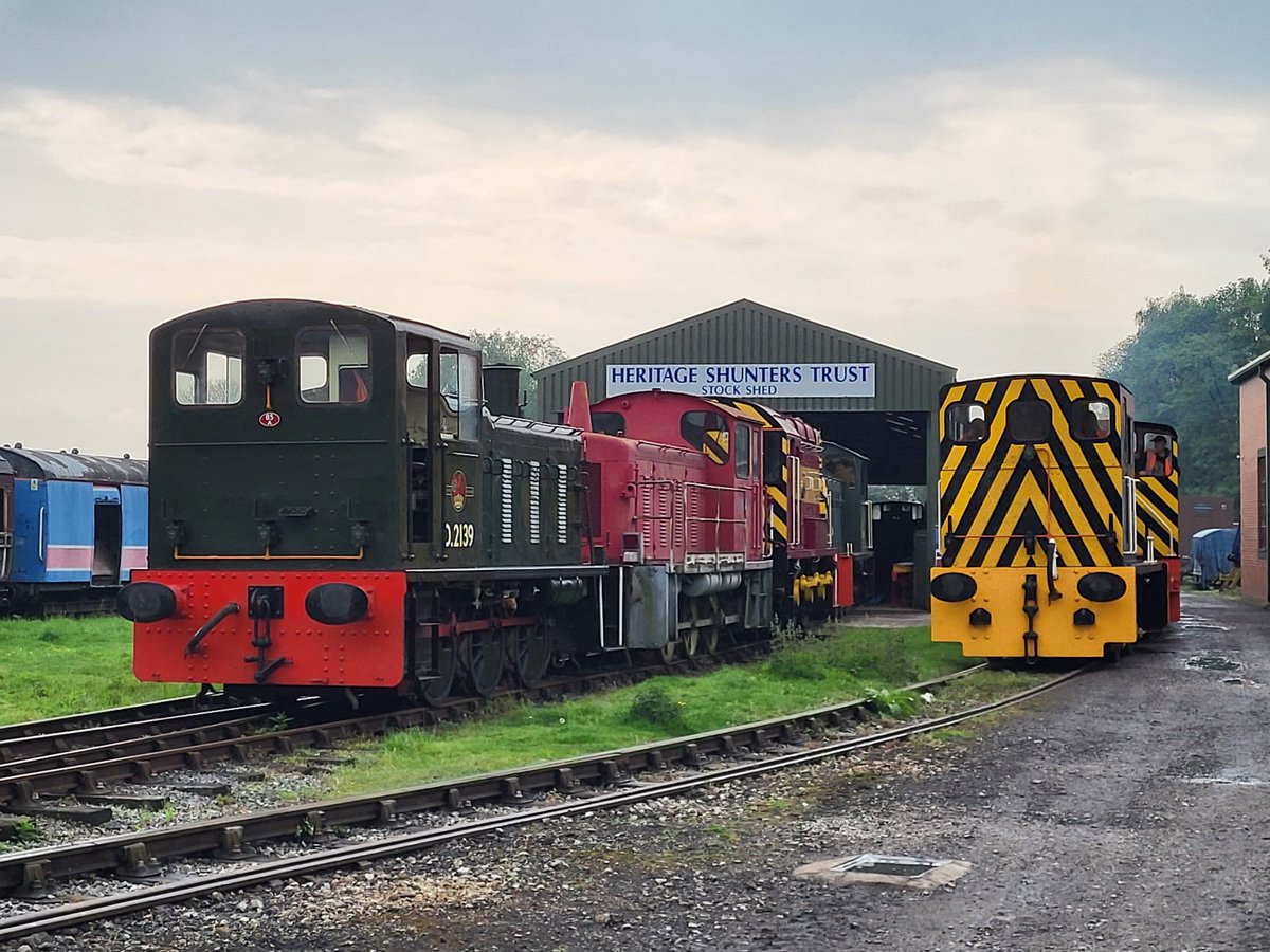 HSTRowsley's tweet photo. No plans for 5th September? Why not come to our Shunter Gala at Rowsley from 10.00hrs? £20 adult cash only entry. Accompanied children free. Snacks and drinks available. We look forward to seeing you! #ShunterSunday #BR #BritishRail #Trains #BRBlue #Gronk #Loco #Shunter https://t.co/qAIrkOwQwH