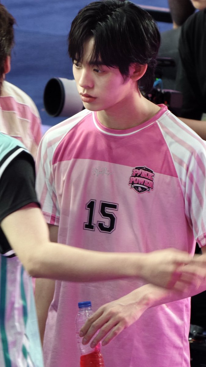 nswbrm's tweet photo. เข้าใจตี๋ทุกอย่าง 🐻‍❄️🤏🏻💗

#DMDSportsDay2026
#porsuppakarn #teeteepor https://t.co/tZ0Sa5Ucwr