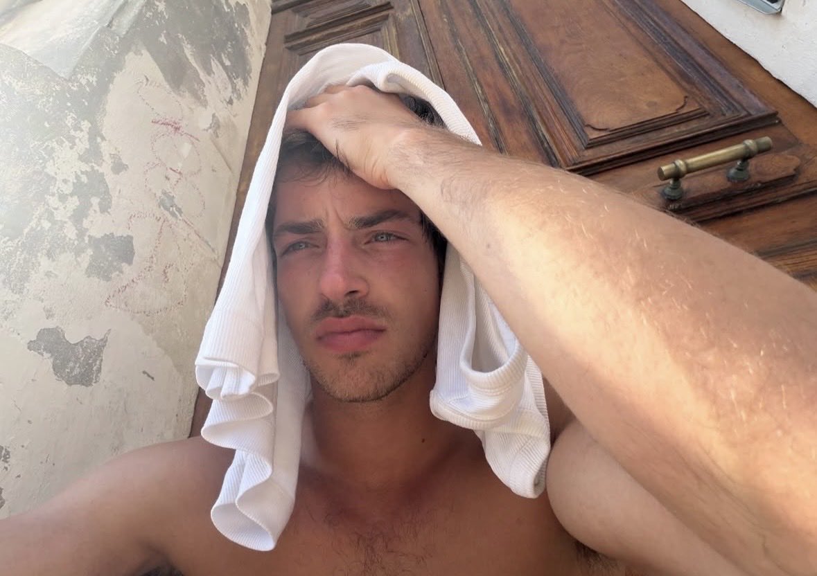 mikydocaps2_'s tweet photo. il + bello di tutti 🎀 https://t.co/EbaFyORXJn