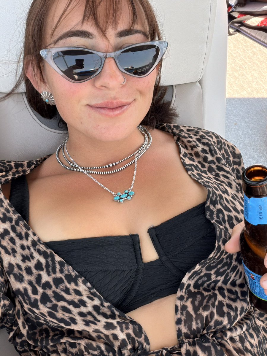 BBC Becca tweet media