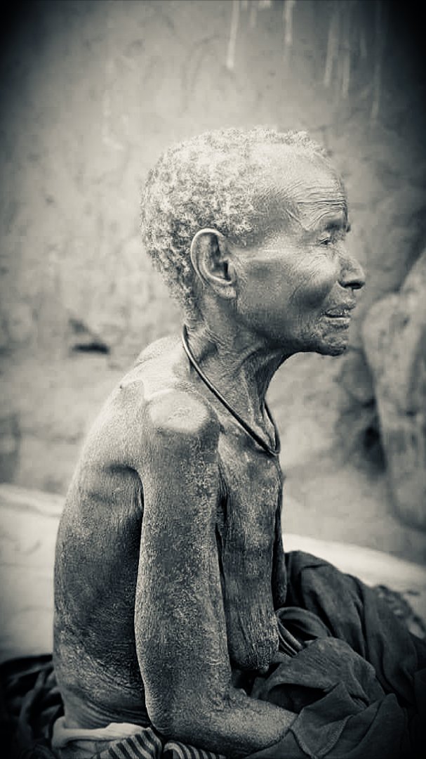 NdyasimaN's tweet photo. People in Karamoja has continue dieing hunger per minute, per hour and per day 😭, A bad government cannot only be called as a 'bad' government; the real adjective should be this: Enemy! Yes, bad government is a real enemy for the country it governs, an enemy within!
#FREEUGANDA https://t.co/cfQ8lQtcX3