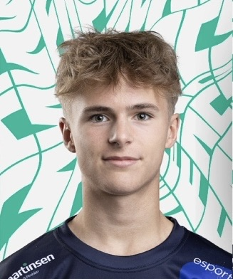 chillykdog's tweet photo. Sky in both the FNCS Grand Finals he Won as the IGL:

Major 1 - 30 Kills (1st)
Major 2 - 32 Kills (Tied 1st)

Back to Back Grands MVP 👑 https://t.co/DOTaSbESQ3