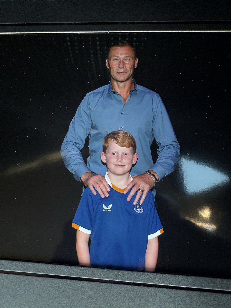 ScottyTMJ2's tweet photo. Big Dunc with little Jarrod 💙 https://t.co/PQ9LYJfDUL