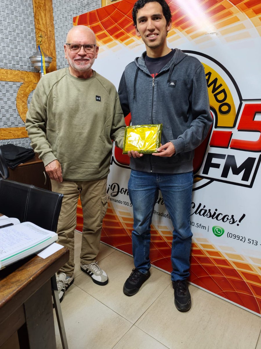 golazotropical1's tweet photo. Programación especial. Entregamos distensión al relator @oscargverdina quien se destacó durante el Mundial2026 respetando al comentarista @thediez.
#golazotropical🇵🇾2026
@gustavorbogarin
Musica @JuniorOviedoPy
viñetas
@MarleTorresPy
@MichelinOrtiz
@ClubVeteranos
#CVP🇳🇱 https://t.co/4xOLS3vLBt