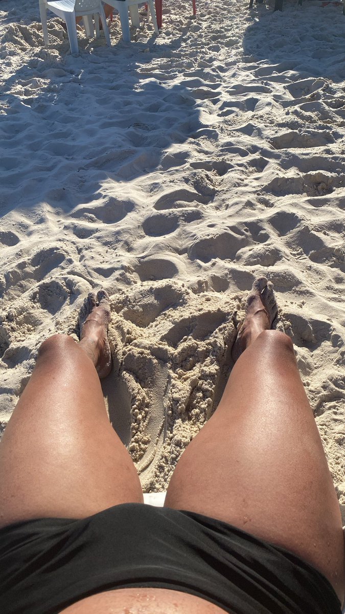 Fernando_Tdd's tweet photo. Sdds de uma praia https://t.co/6VbUOJuHYj