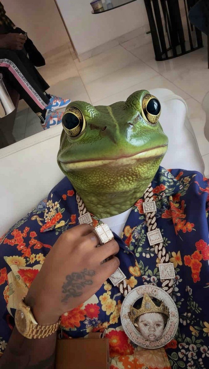 HeisVado's tweet photo. Osakpolo go soon announce Tour 😂 https://t.co/nVRmmoiyLl