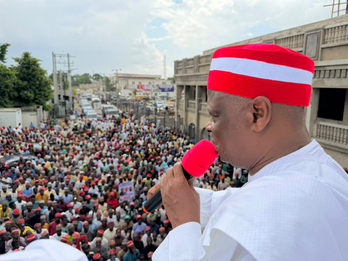 KwankwasoRM's tweet photo. I was elated to receive a group of defectors from Madobi Local Government who have left the APC to join the Nigeria Democratic Congress (NDC).

I warmly welcomed them into our fold and assured them of fair and comfortable positions within our party.

We continue to grow stronger, free from major distractions. - RMK