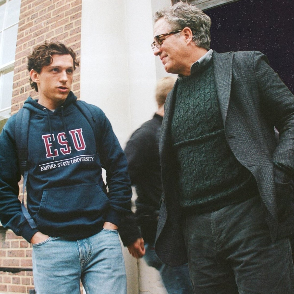 BDupaincheng's tweet photo. spiderman brand new day spoilers

-

-

-

i still cant believe he's actually in a psychiatric facility. he was so free and happy as a professor. he knew peter for two minutes but he was already humoring his hypothetical questions. i know so many students cried hearing the news. https://t.co/7qe6uBJX6q