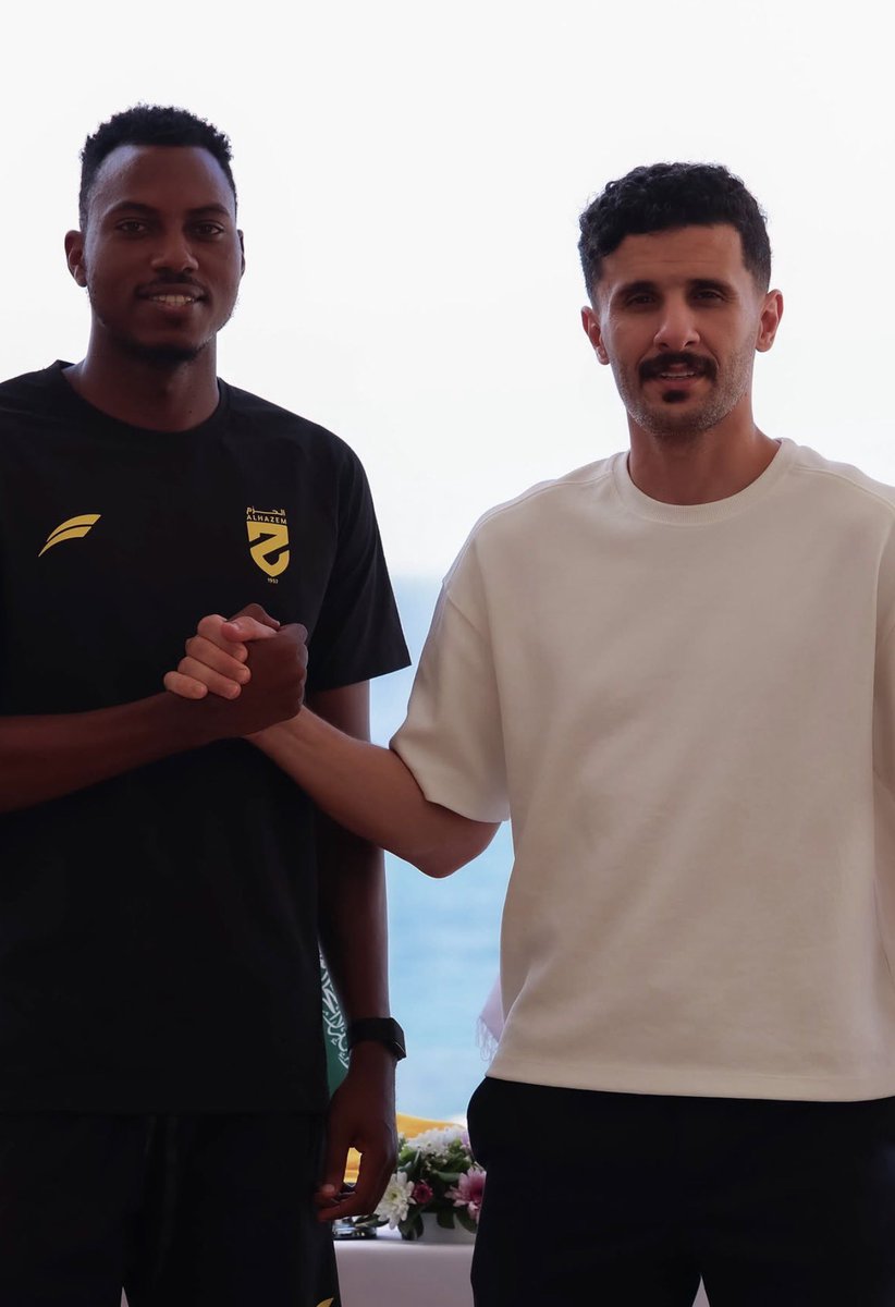 imfuraluc01's tweet photo. OFFICIAL: Rwandan midfielder Bonheur Mugisha has completed a move to Al-Hazem, becoming the first Rwandan footballer to feature in the Saudi Pro League.

He’ll now test himself against some of the biggest names in world football, including Cristiano Ronaldo, next season. 

JEAN FURUSI ORIGINAL NI MUGISHA UBU! YEREKEJE MURI FURUSI LEAGUE. 

GOOD LUCK @MugishaBonheur1