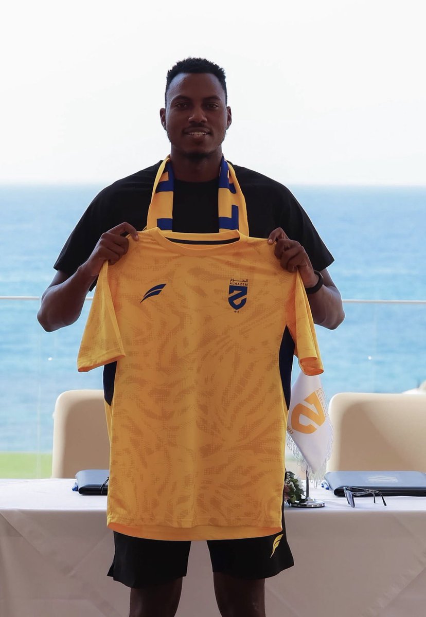 imfuraluc01's tweet photo. OFFICIAL: Rwandan midfielder Bonheur Mugisha has completed a move to Al-Hazem, becoming the first Rwandan footballer to feature in the Saudi Pro League.

He’ll now test himself against some of the biggest names in world football, including Cristiano Ronaldo, next season. 

JEAN FURUSI ORIGINAL NI MUGISHA UBU! YEREKEJE MURI FURUSI LEAGUE. 

GOOD LUCK @MugishaBonheur1