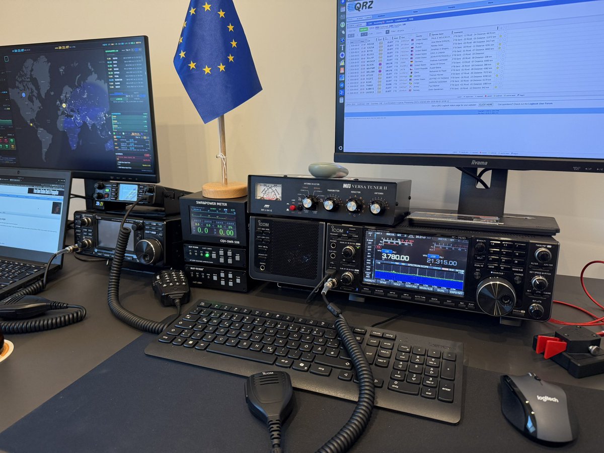 BoscoMac's tweet photo. Good evening from the shack. I’ve discovered that the IC-7610’s internal tuner on ANT-2 can operate independently, even while an external tuner is active on ANT-1. 🫣👍
#hamradio #icom #amateurfunk https://t.co/jliMoryIfn