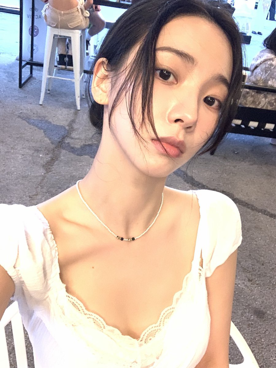 airinayuu's tweet photo. หน้าชัดหลังซีทรู https://t.co/dFkyGAd2Fa