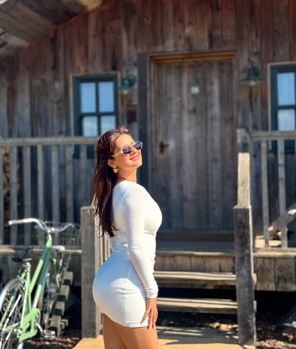 actress30h's tweet photo. Avneet Kaur : Big and Bold 🍑🥵🥵
#avneet #avneetkaur #bold https://t.co/JZMGBoUDaM