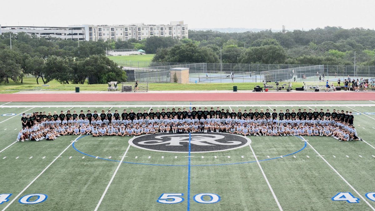 SAReaganFball's tweet photo. Amazing week of camp for our upcoming Rattlers! The future is extremely bright for Reagan Country! #StrikeEm🐍
@preston4499 @NeisdAthletics @Lopez_Athletics @BulldogAthl @Rattlersports https://t.co/H0kdlzEnl1